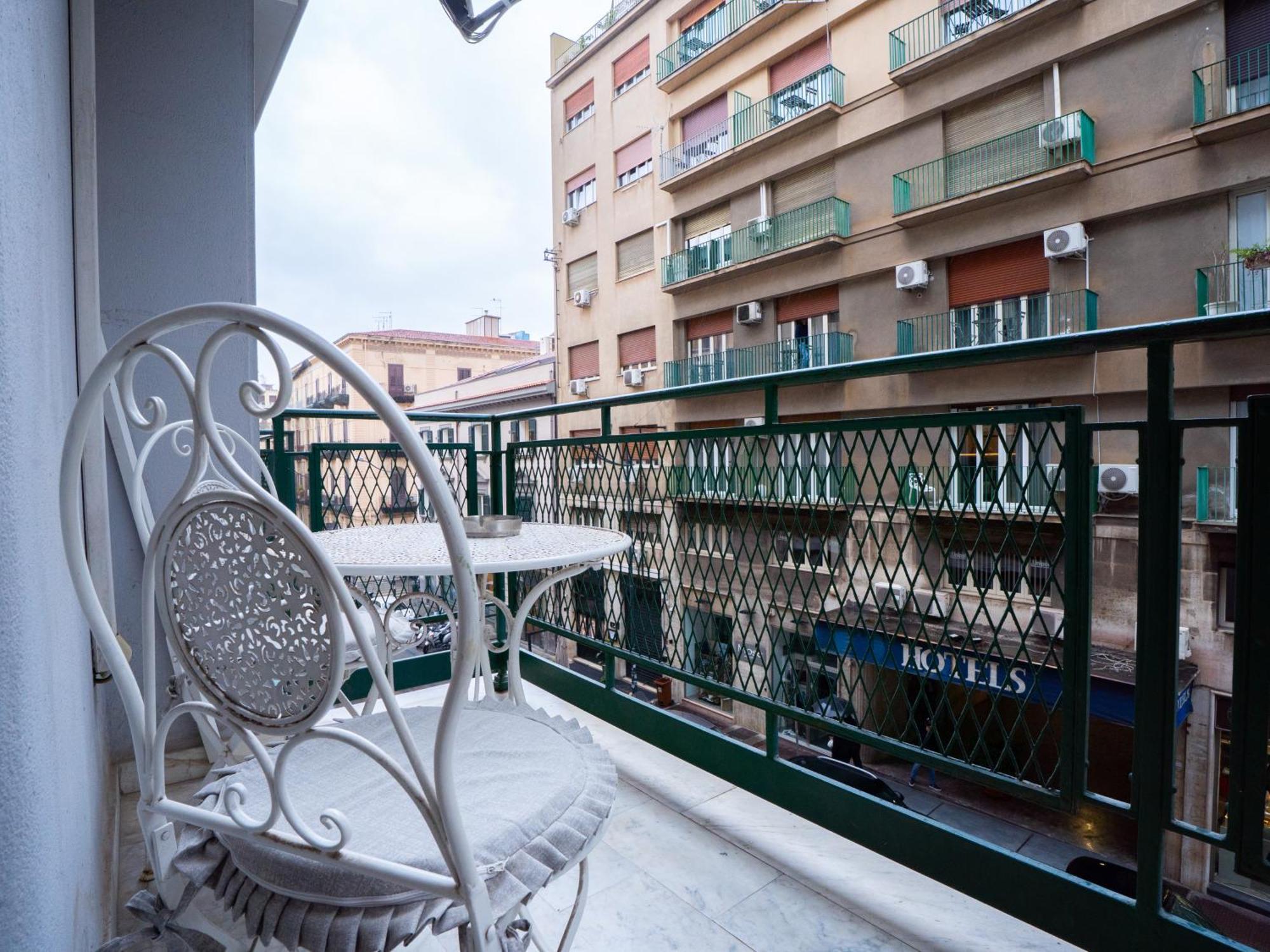 Amuri Room&Suite Palermo Eksteriør bilde